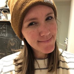 Meet your Posher, Becca